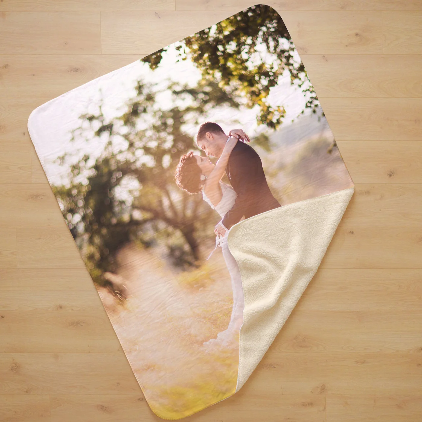Sherpa Blanket - Image 7